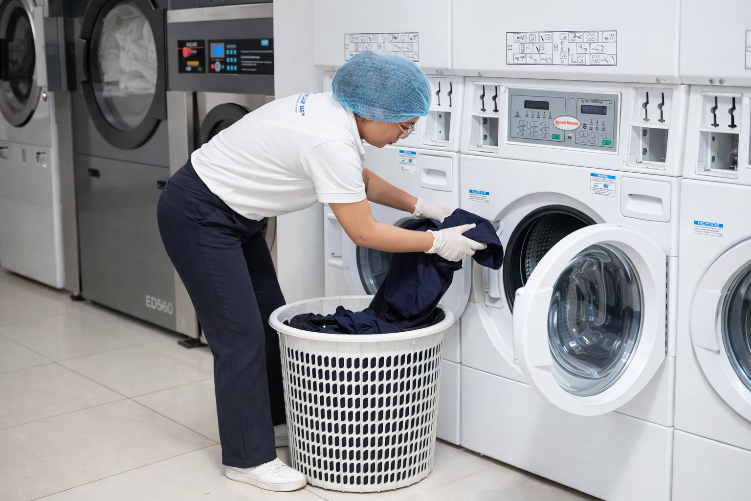 Laundry shop model